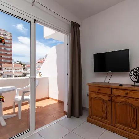 Apartment Blanquitas 5 *